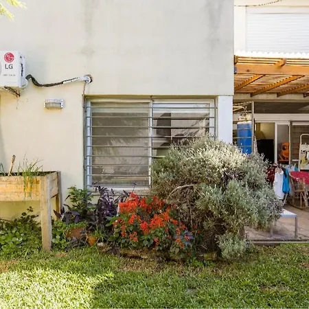 Habitacion Con Bano Privado Regina Haus Villa Adelina Exterior photo